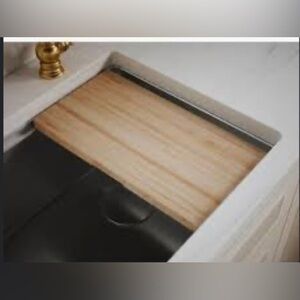 Kohler K-35480-NA Wide Workstation Maple Cutting Board, Natural *open box*